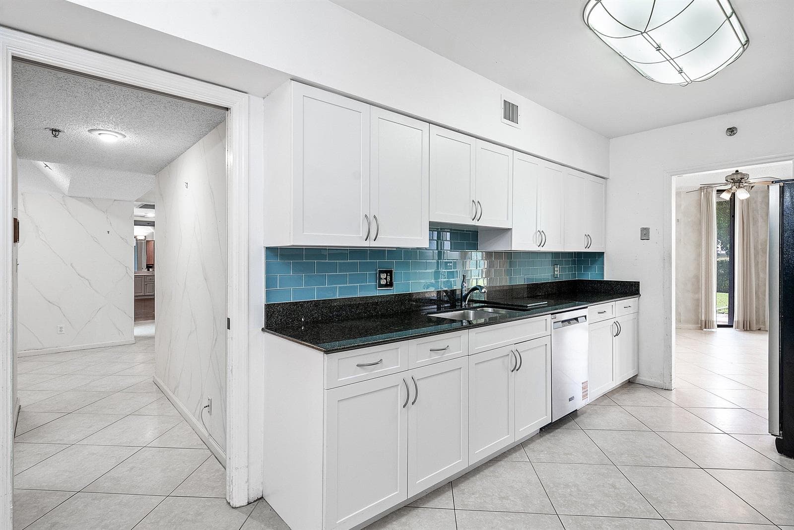 1401 S Ocean Boulevard 1050 photo 16