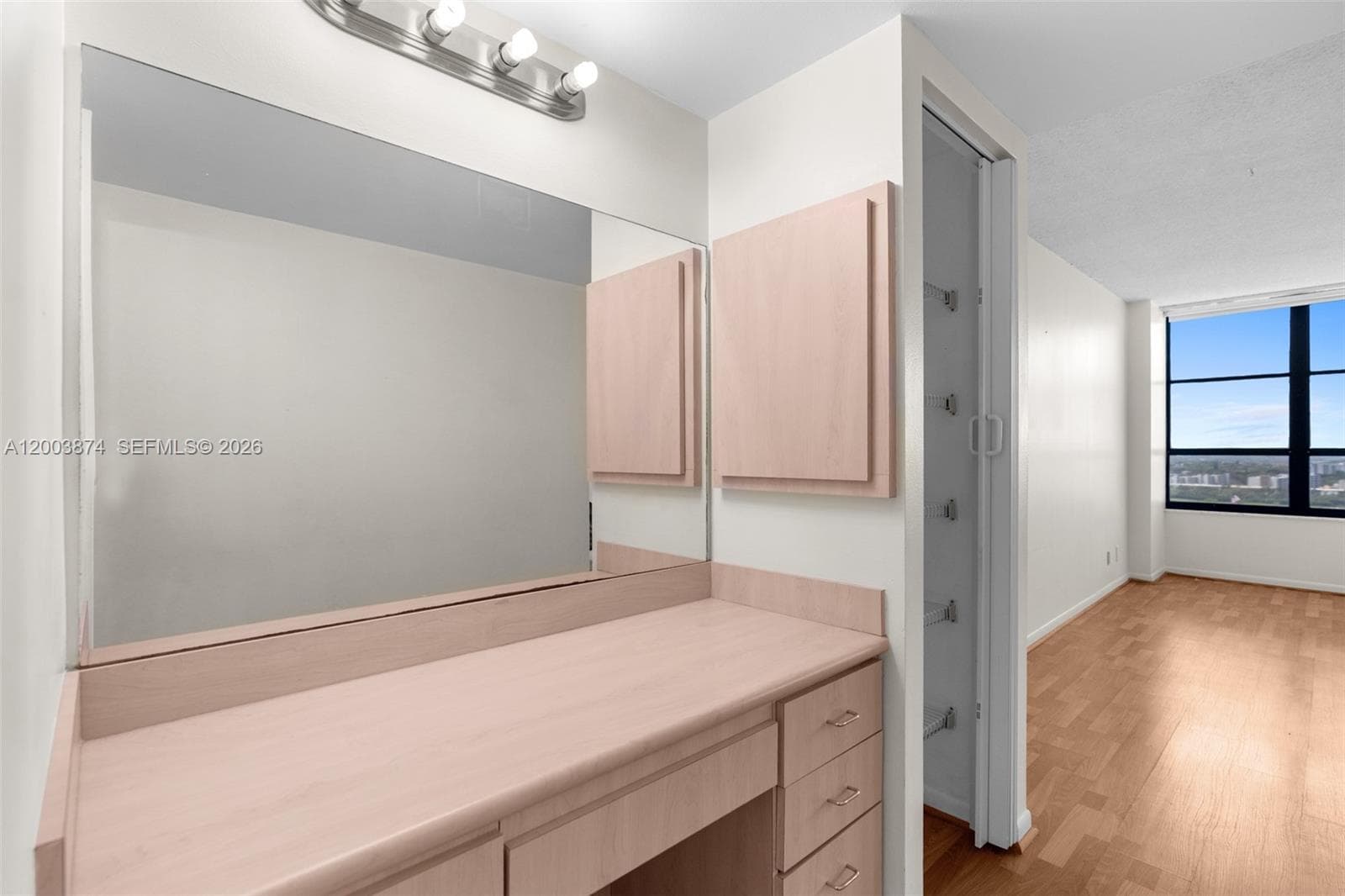 600 Three Islands Blvd 1707 photo 18