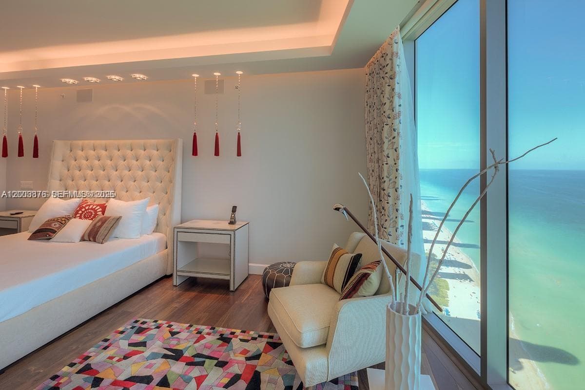 17001 Collins Ave 4301 photo 10
