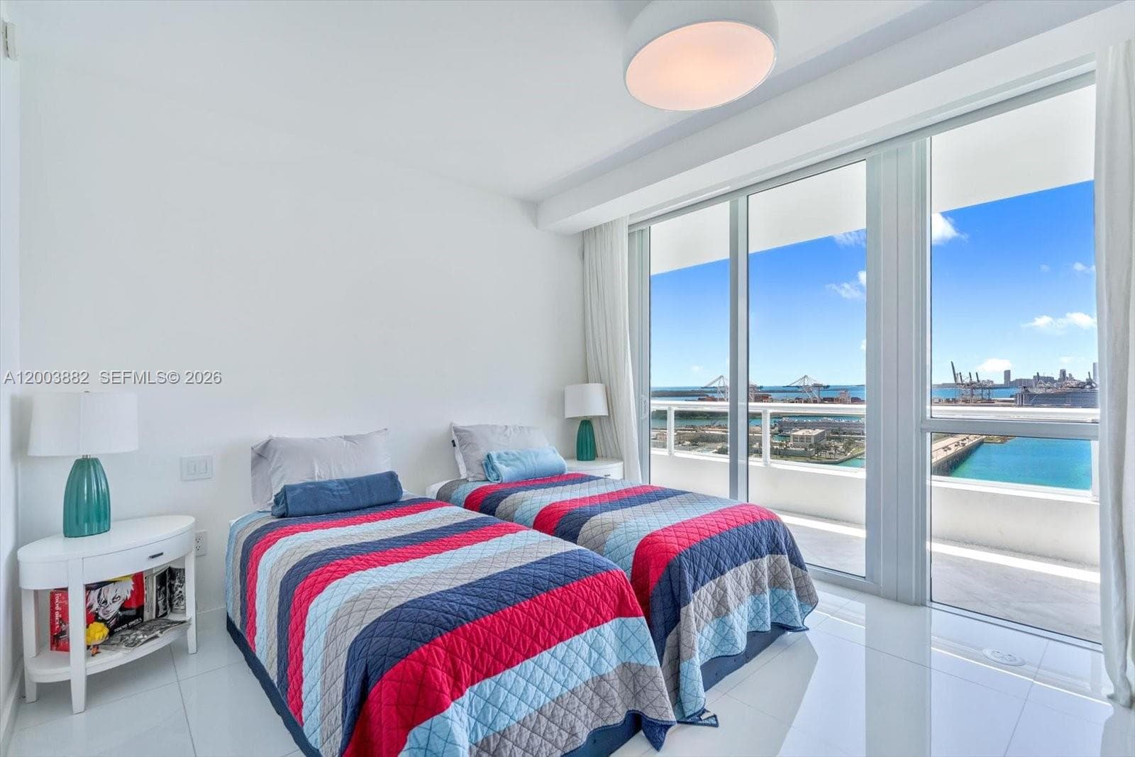 520 West Ave 2101 photo 16