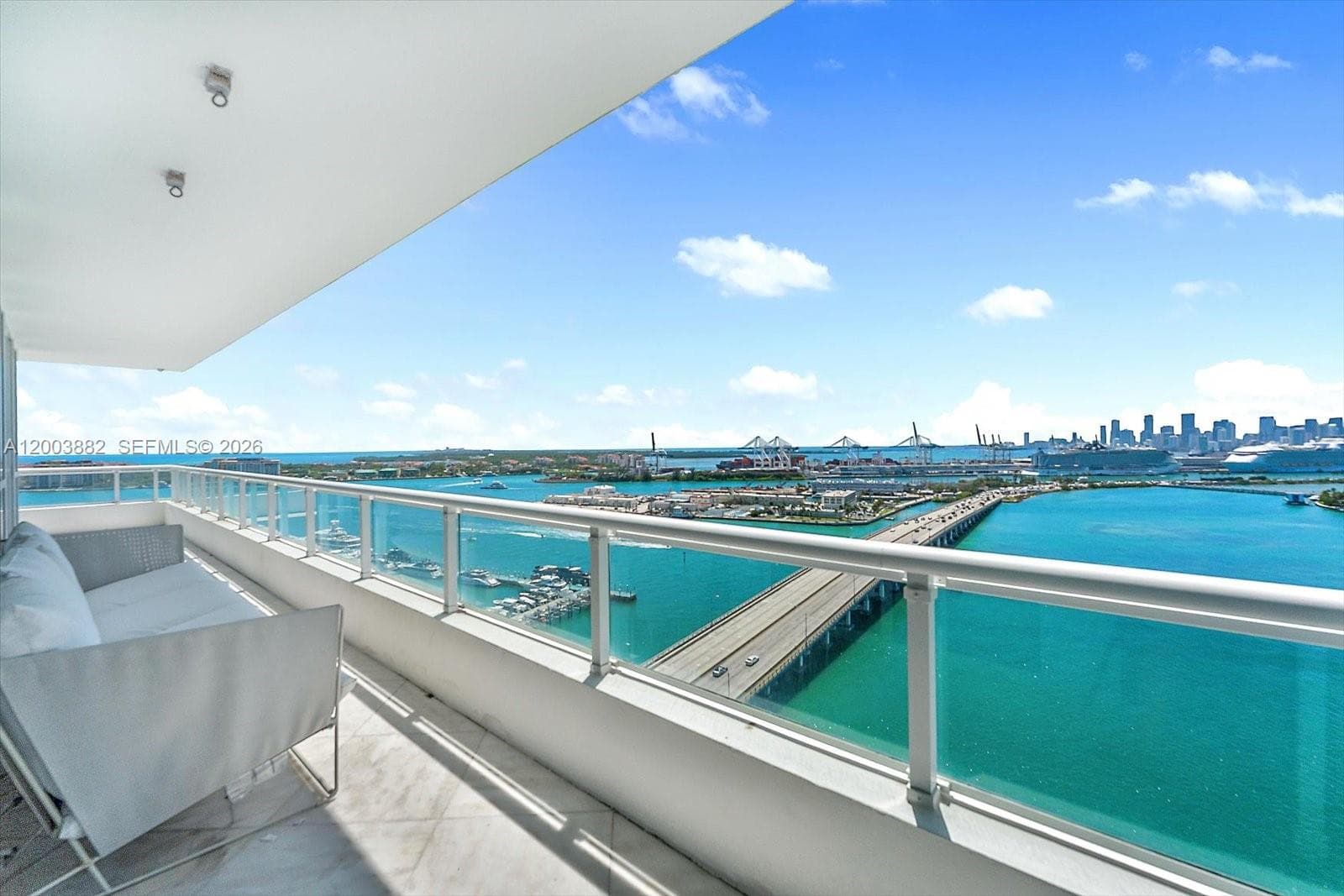 520 West Ave 2101 photo 24