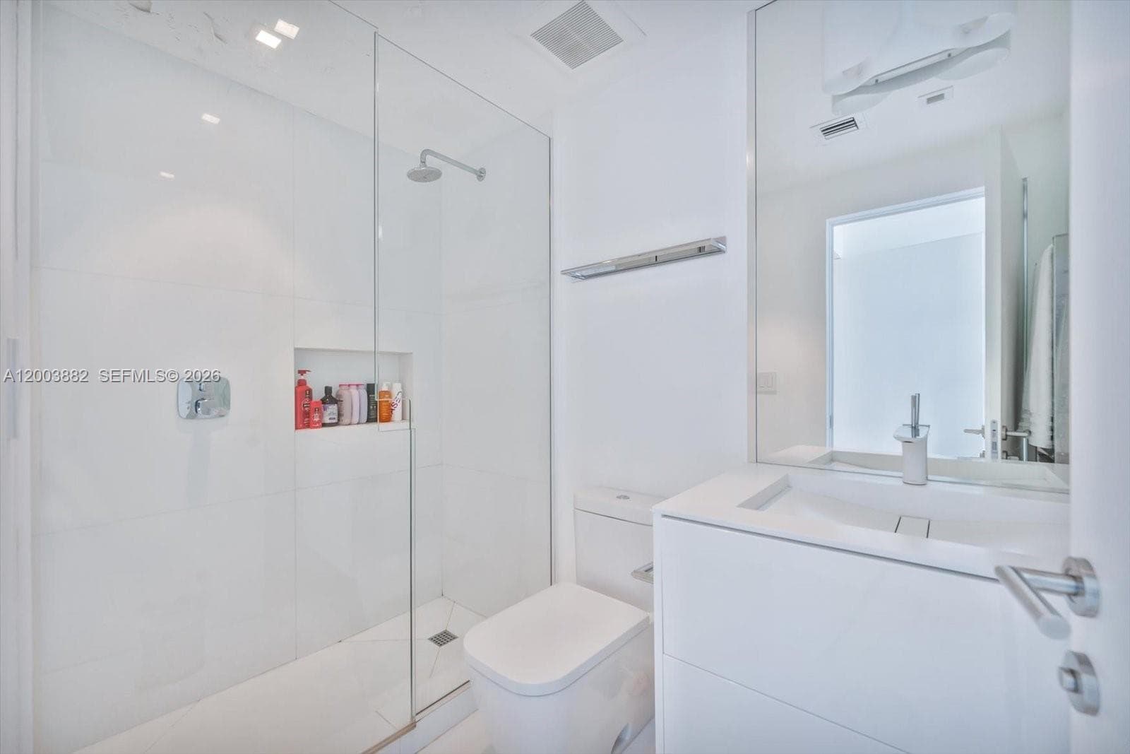 520 West Ave 2101 photo 18