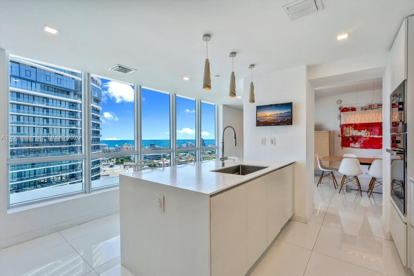 520 West Ave 2101 photo 11