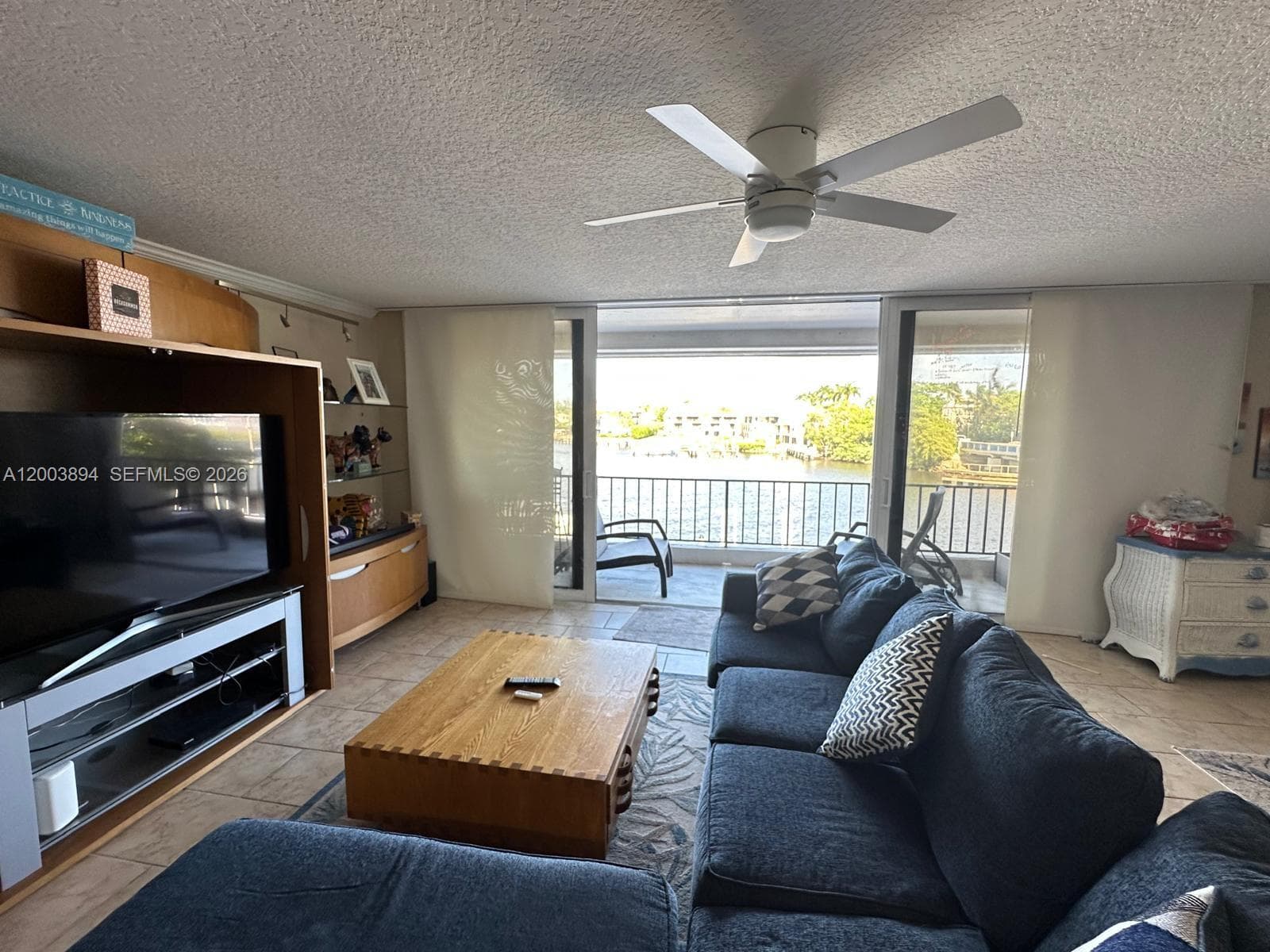 801 Palm Trl 10 photo 9