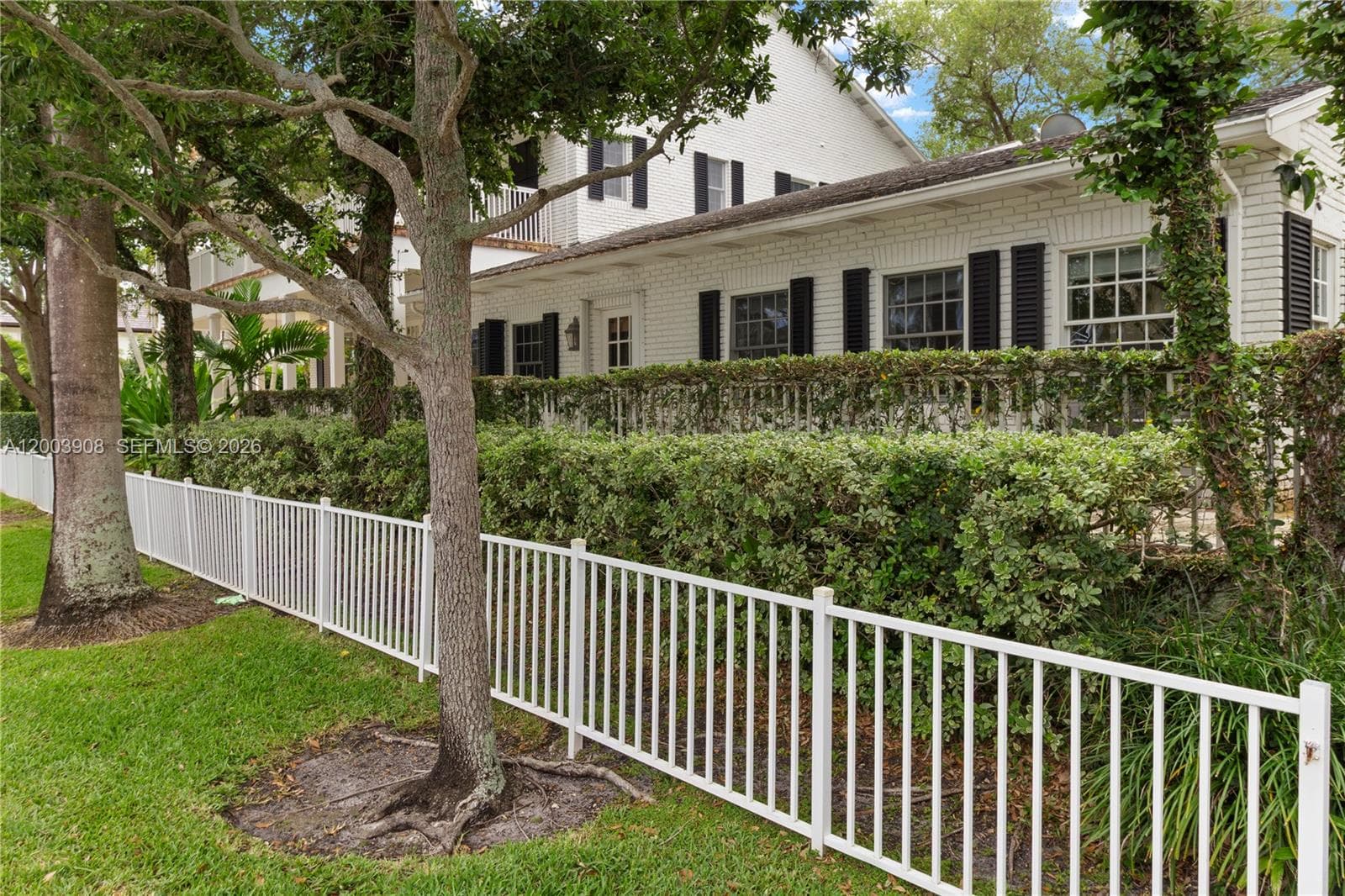 700 Coral Way photo 11