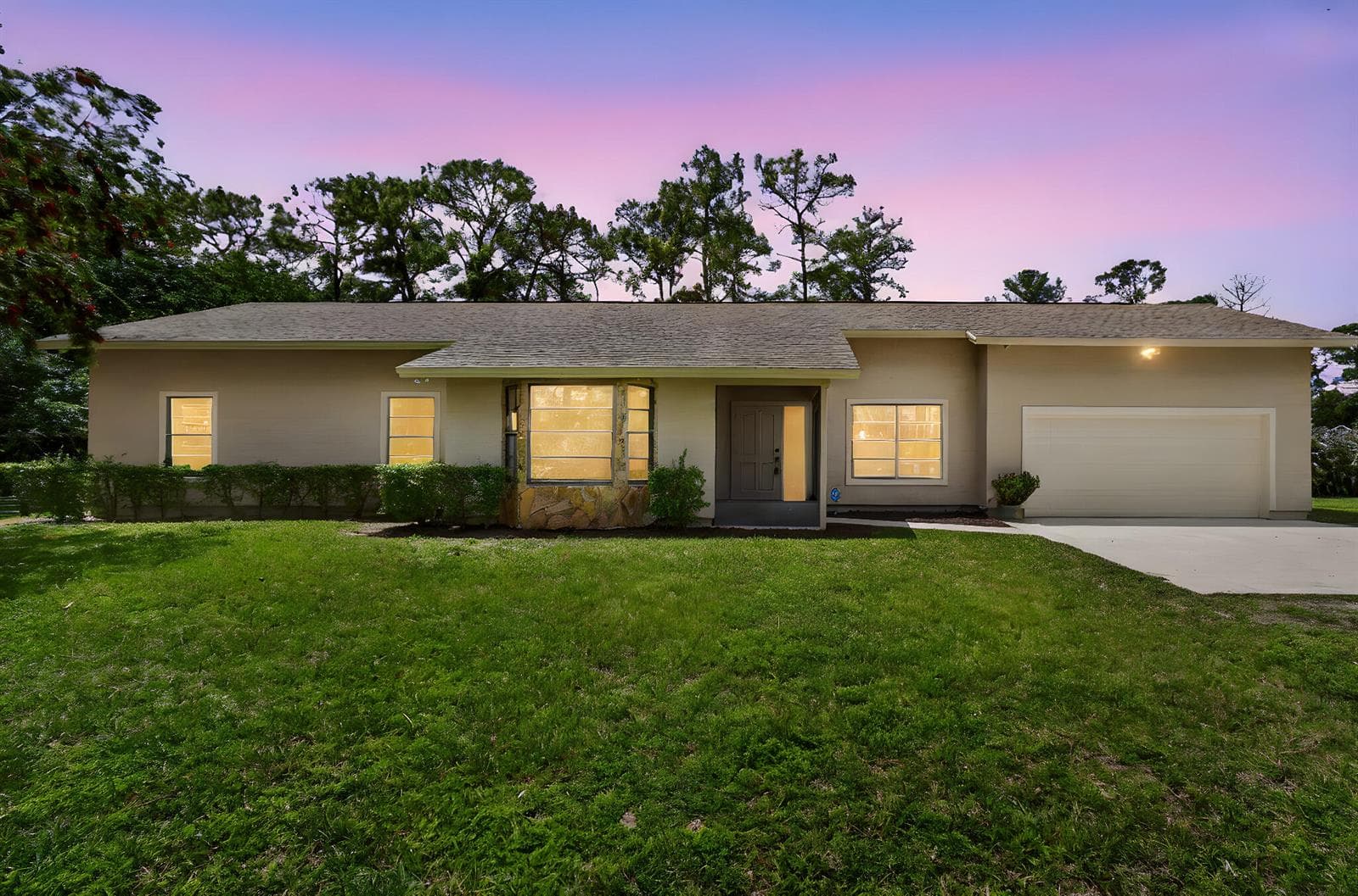 6045 Hall Boulevard photo 2