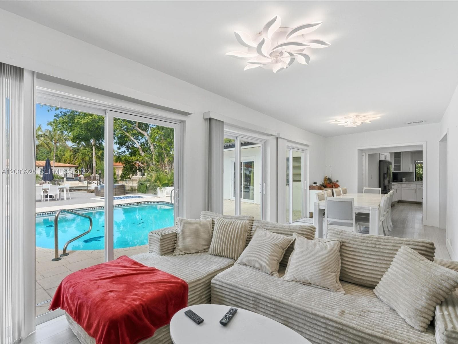 5000 Riviera Dr photo 16