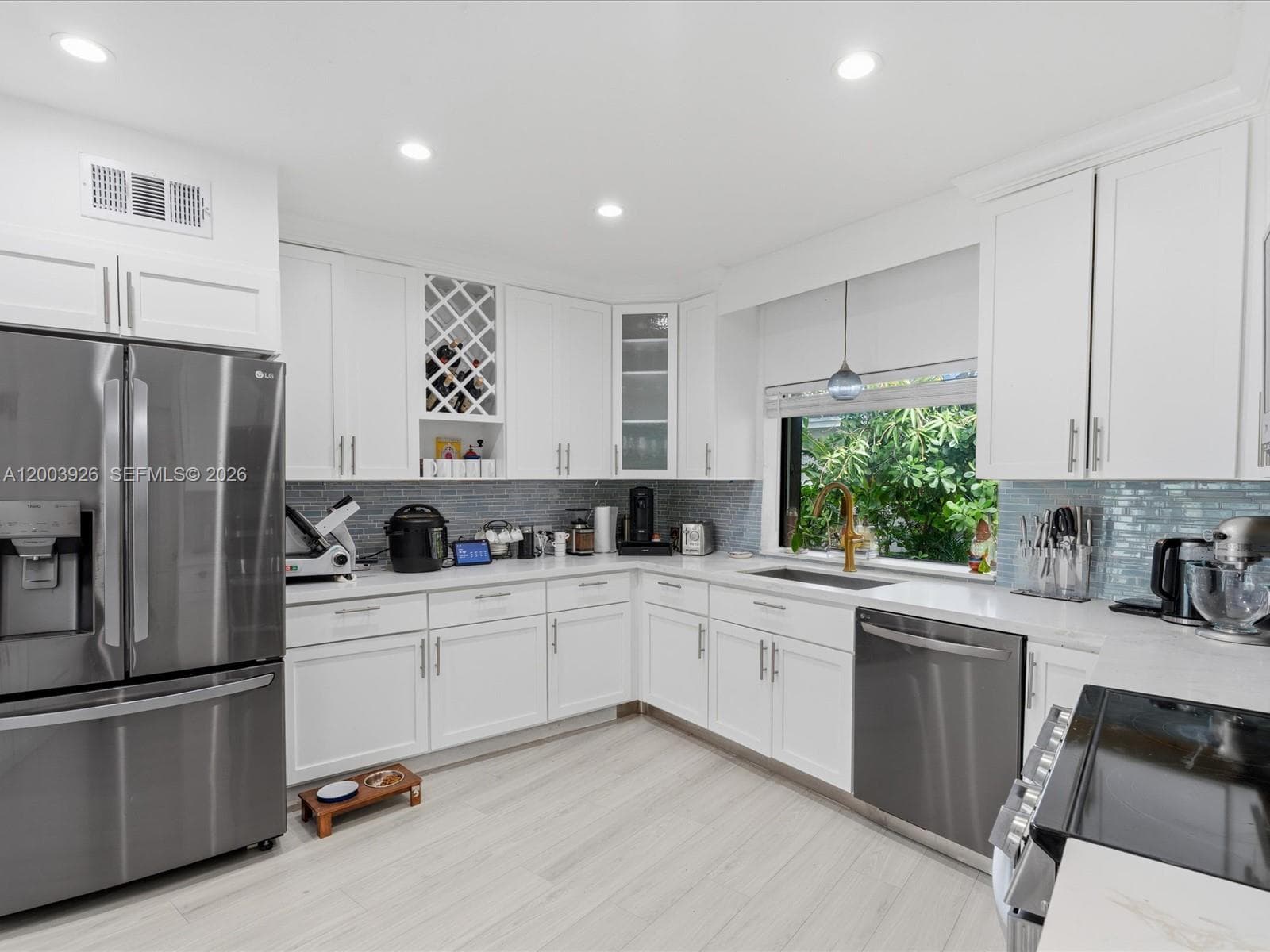 5000 Riviera Dr photo 22