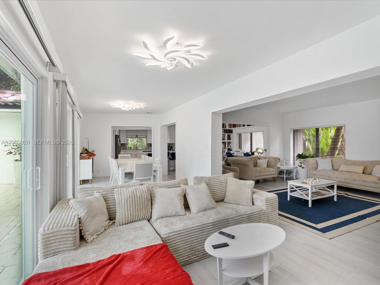 5000 Riviera Dr photo 15