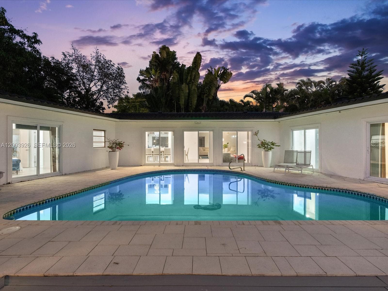 5000 Riviera Dr photo 4