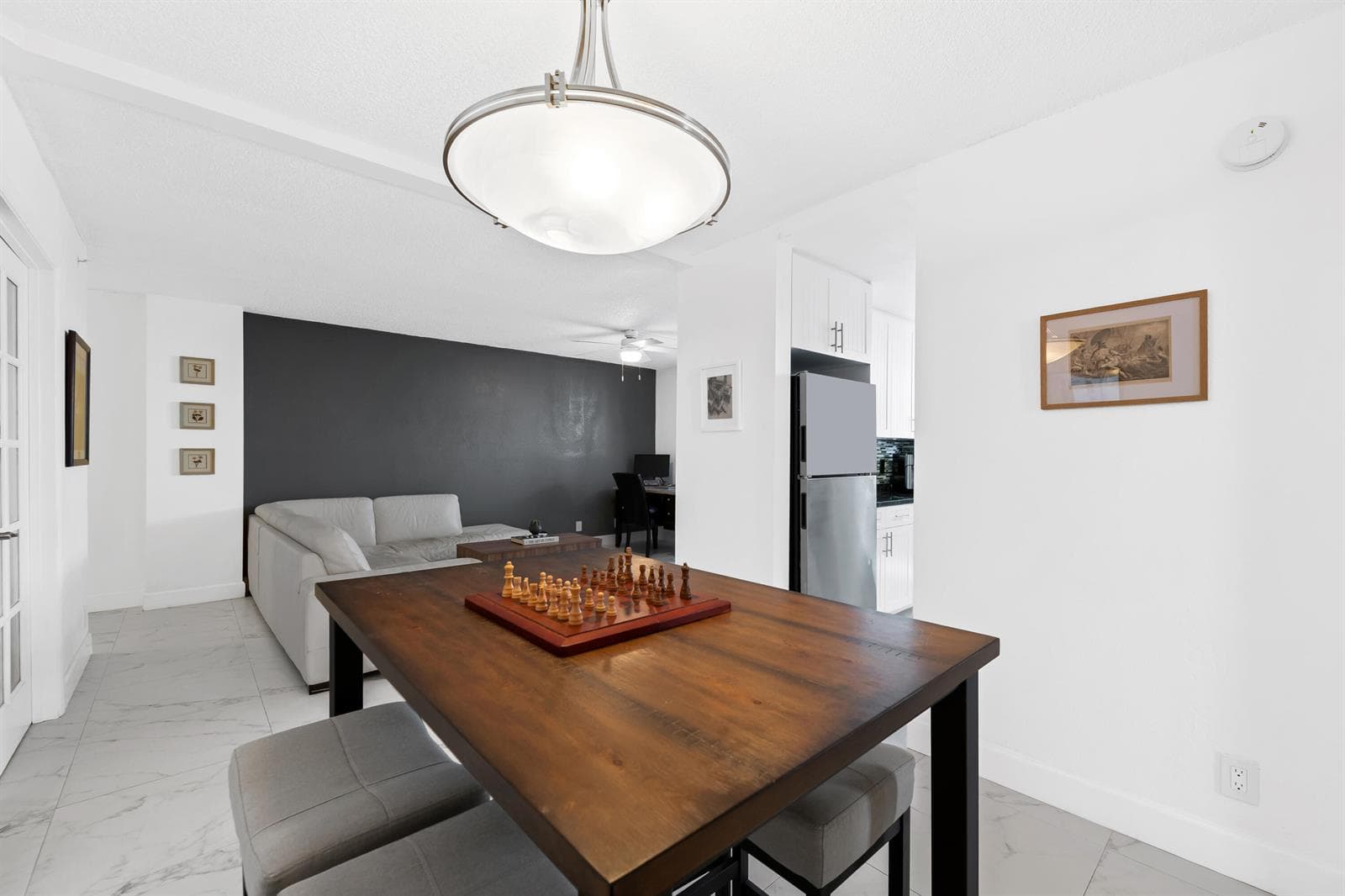 1505 N Riverside Drive 808 photo 8
