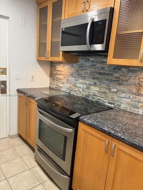 1407 56th St 301 photo 5