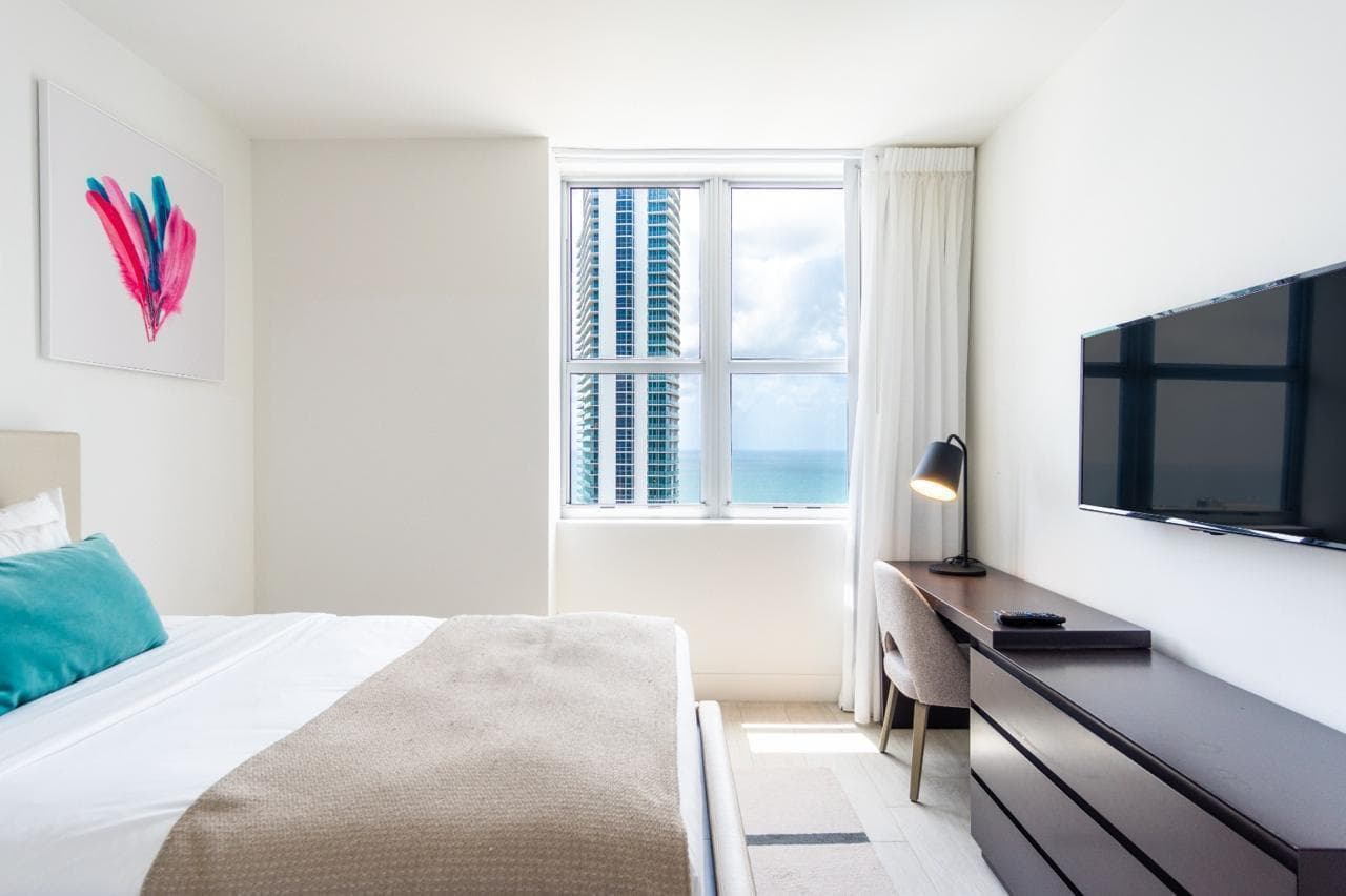 4010 S Ocean Drive R1909 photo 22