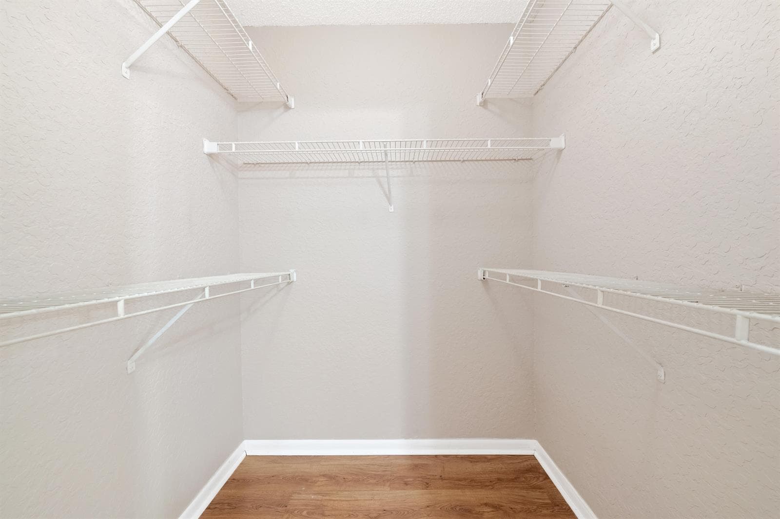 2861 N Oakland Forest Drive 202 photo 18