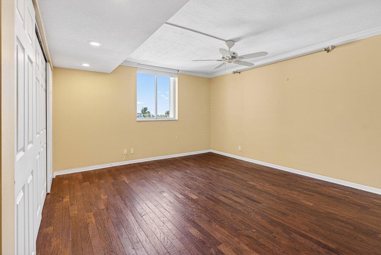 2000 S Ocean Boulevard 403 photo 24