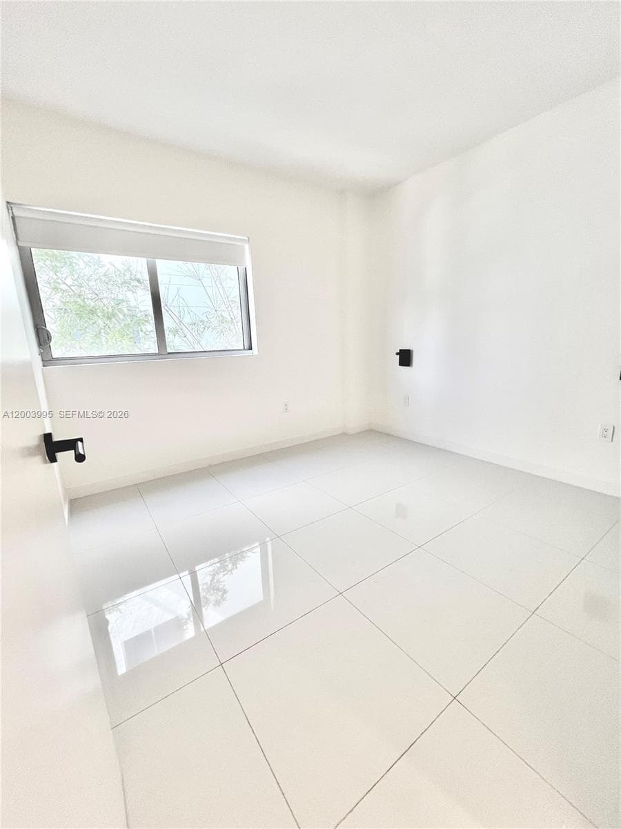 9940 Bay Harbor Dr 5A-N photo 17