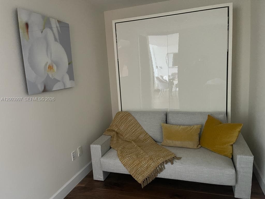 360 Ocean Dr 604S photo 13