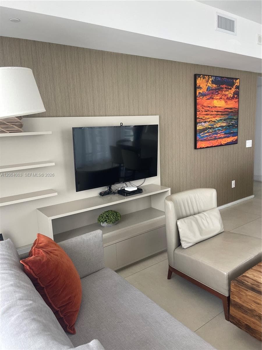 4111 S Ocean Dr 3411 photo 4