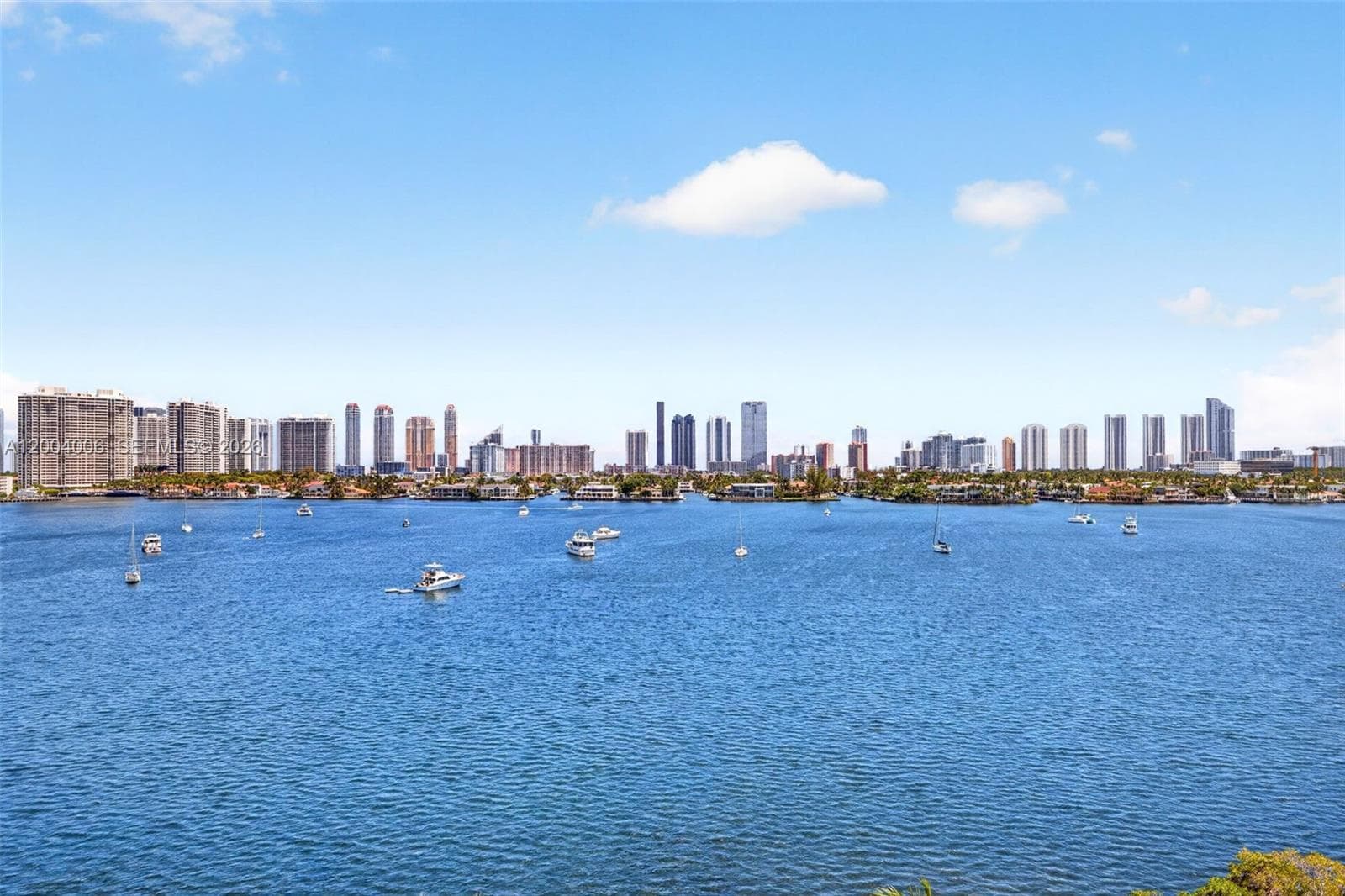 17111 Biscayne Blvd 710 photo 24