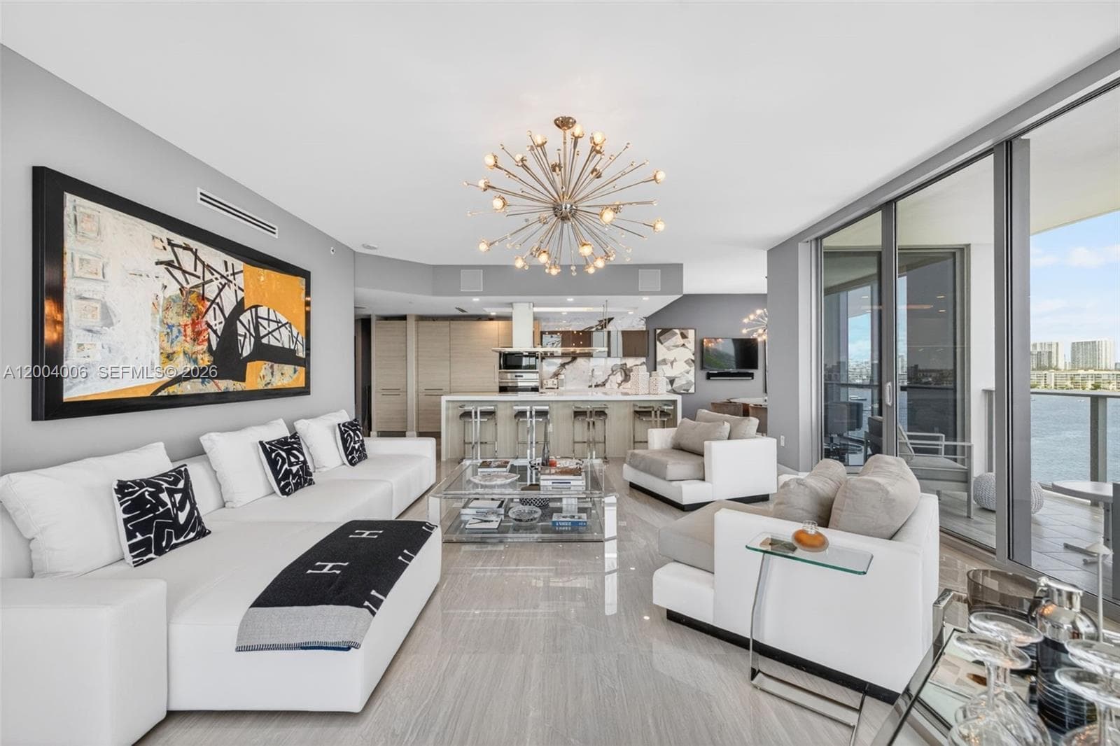 17111 Biscayne Blvd 710 photo 8