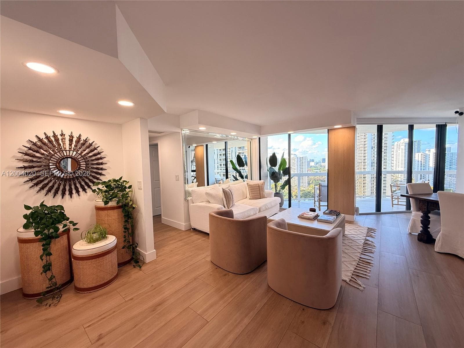 20185 Country Club Dr 1907 photo 6