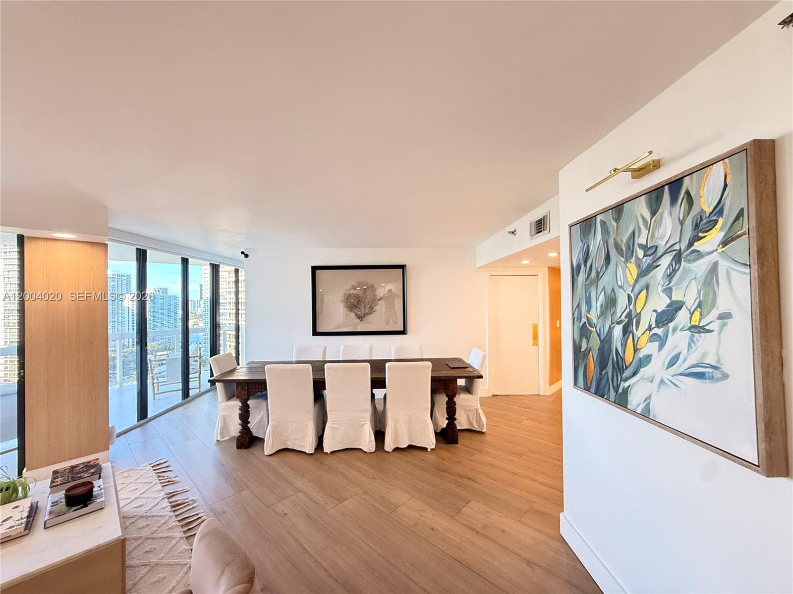 20185 Country Club Dr 1907 photo 8