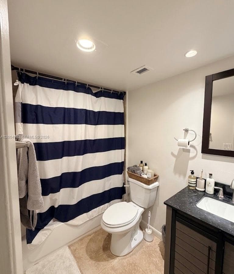 100 Edgewater Dr 312 photo 10