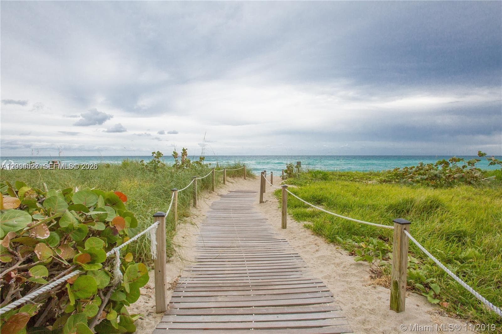 16001 Collins Ave 406 photo 22