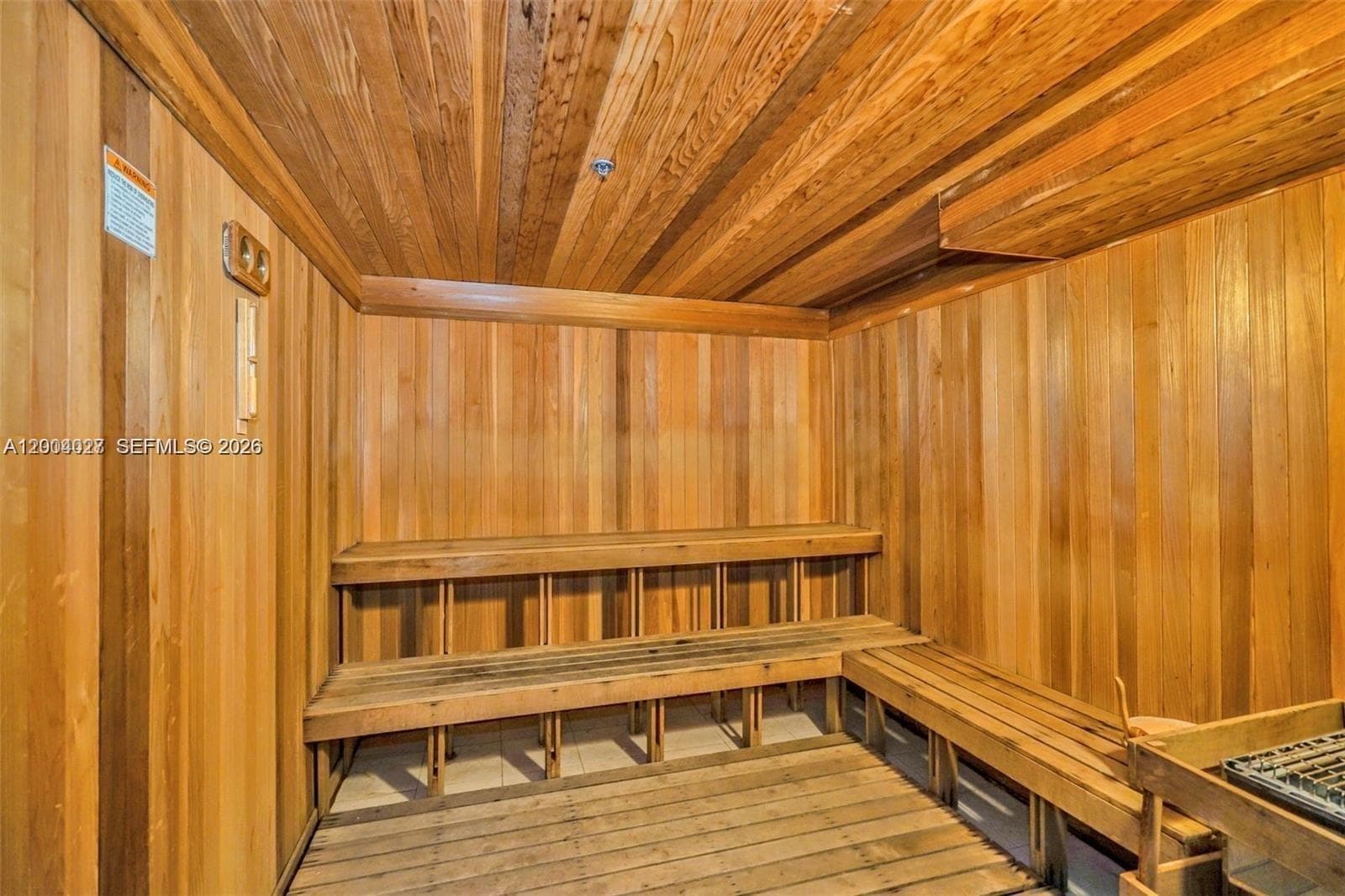 16001 Collins Ave 406 photo 25