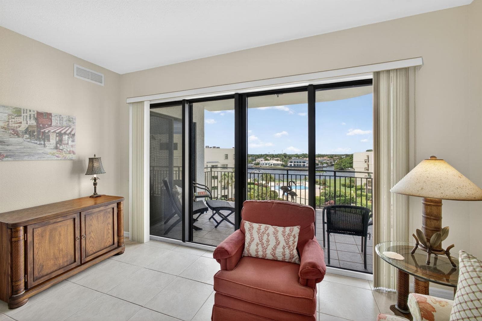 370 Golfview Road 503 photo 12