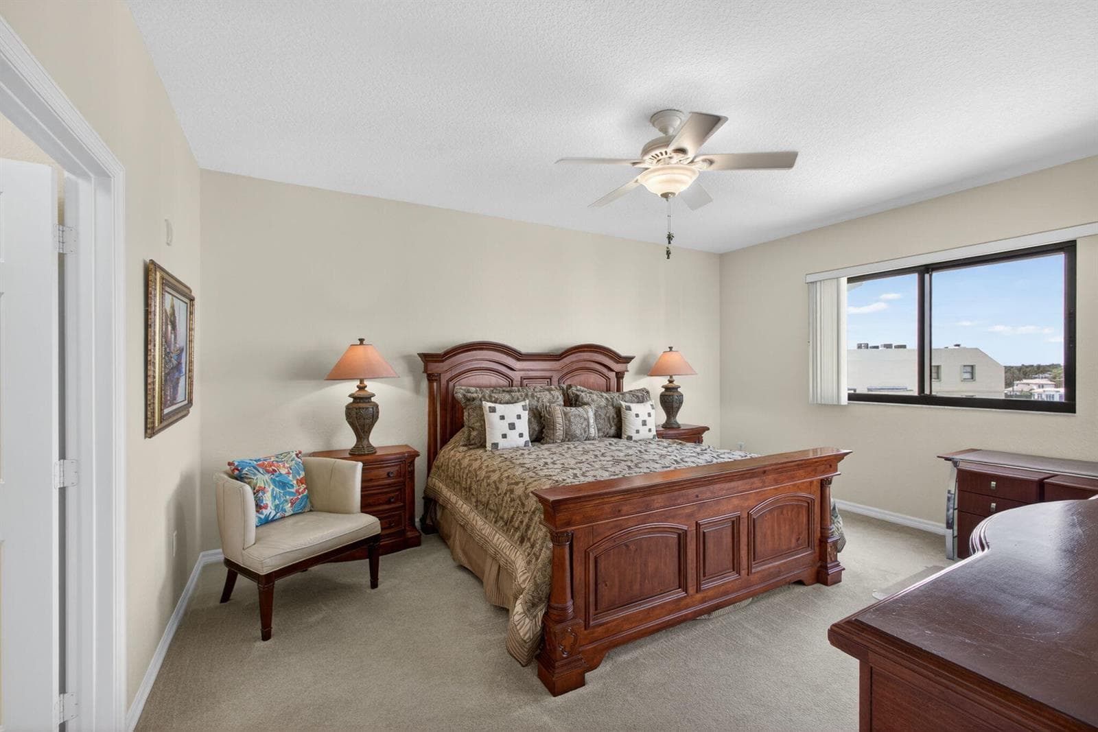 370 Golfview Road 503 photo 24