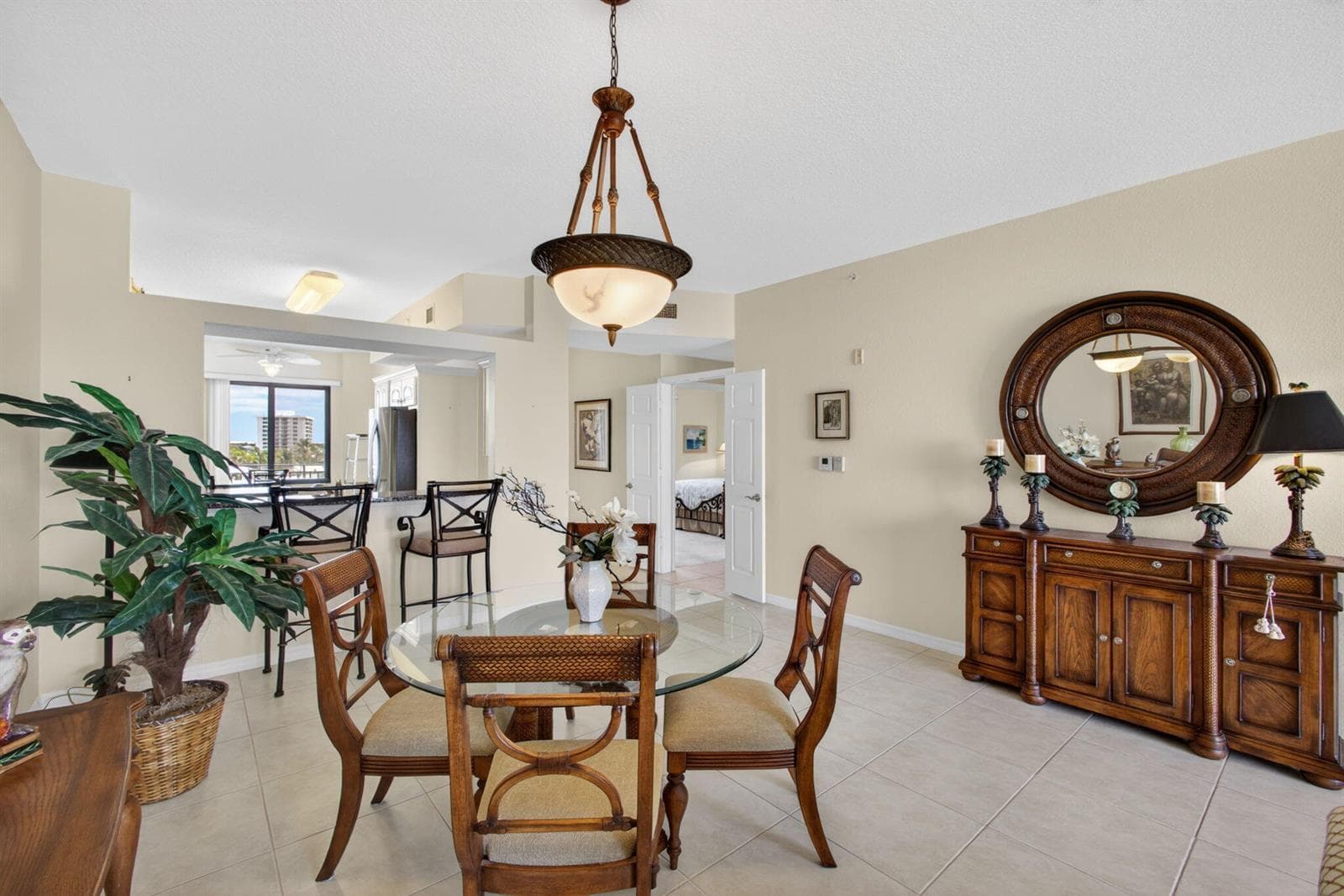 370 Golfview Road 503 photo 8