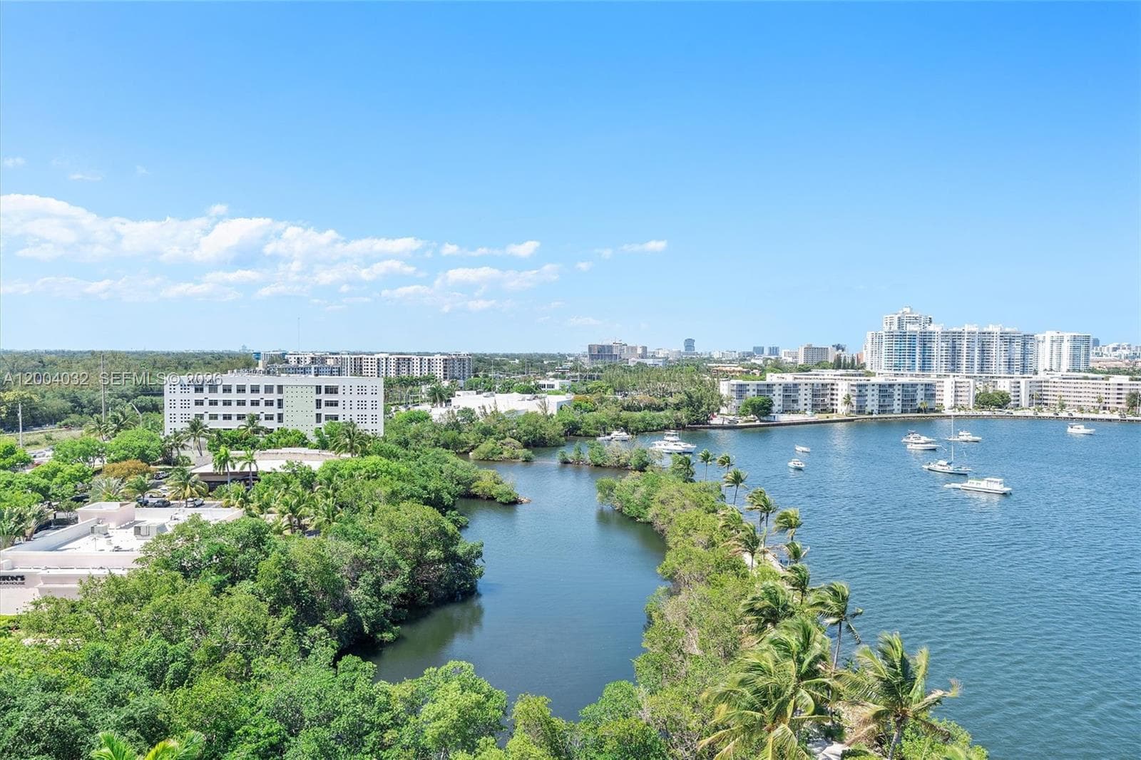 17301 Biscayne Blvd 1010 photo 6