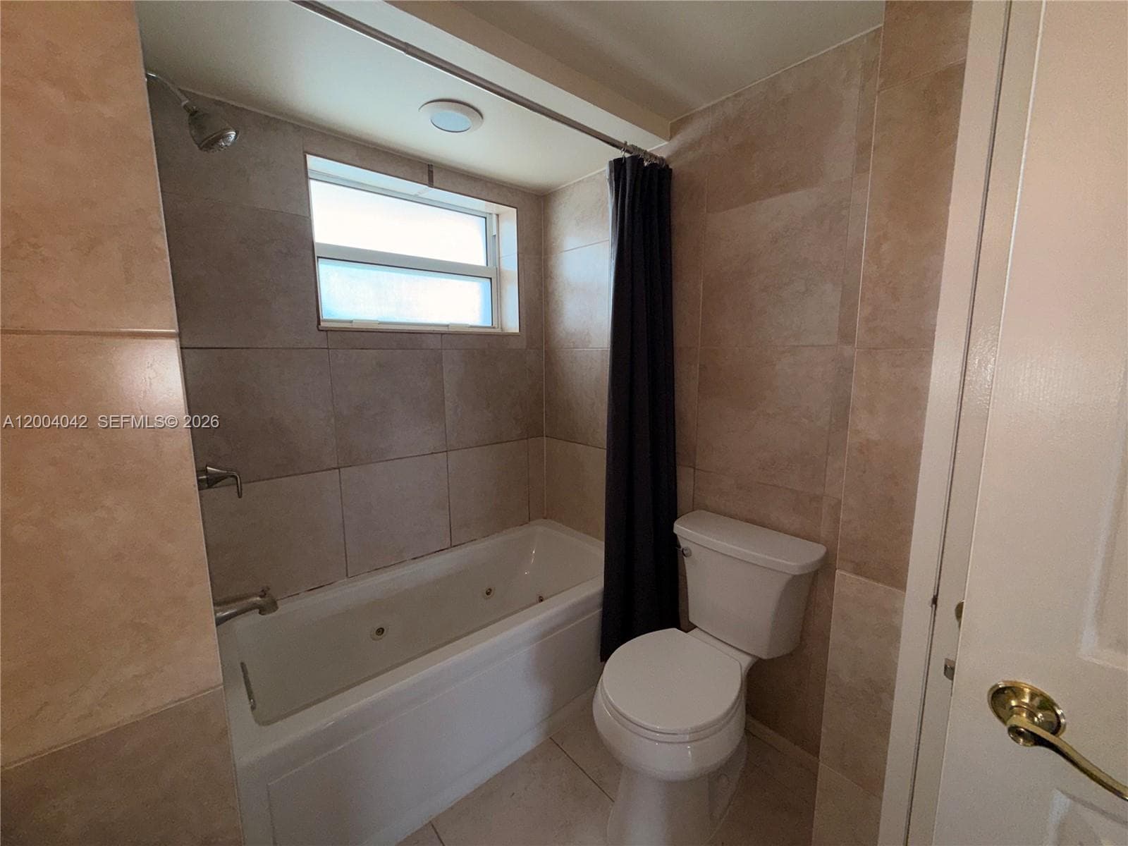 1075 Miami Gardens Dr 306 photo 14