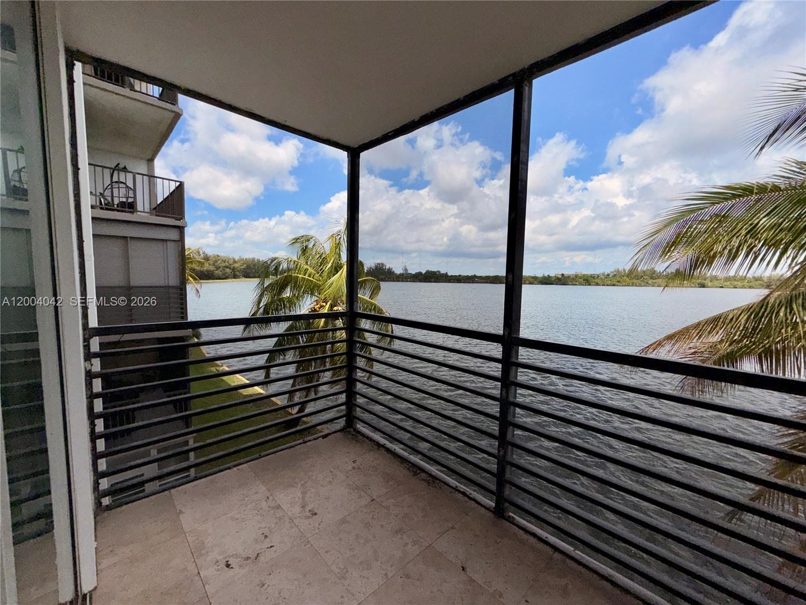 1075 Miami Gardens Dr 306 photo 19