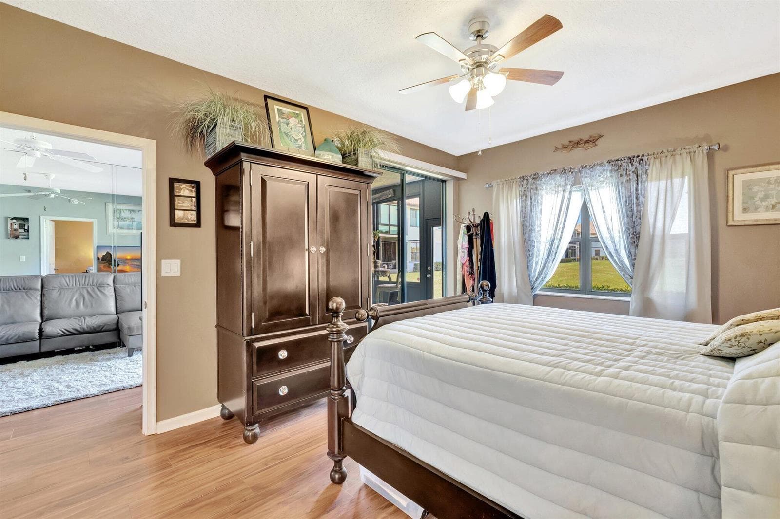 6062 SE Landing Way 2 photo 15