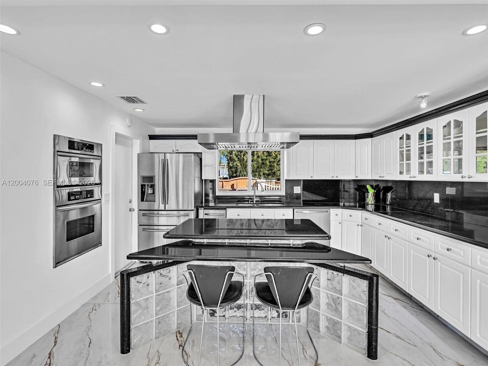 12904 Banyan Rd photo 22
