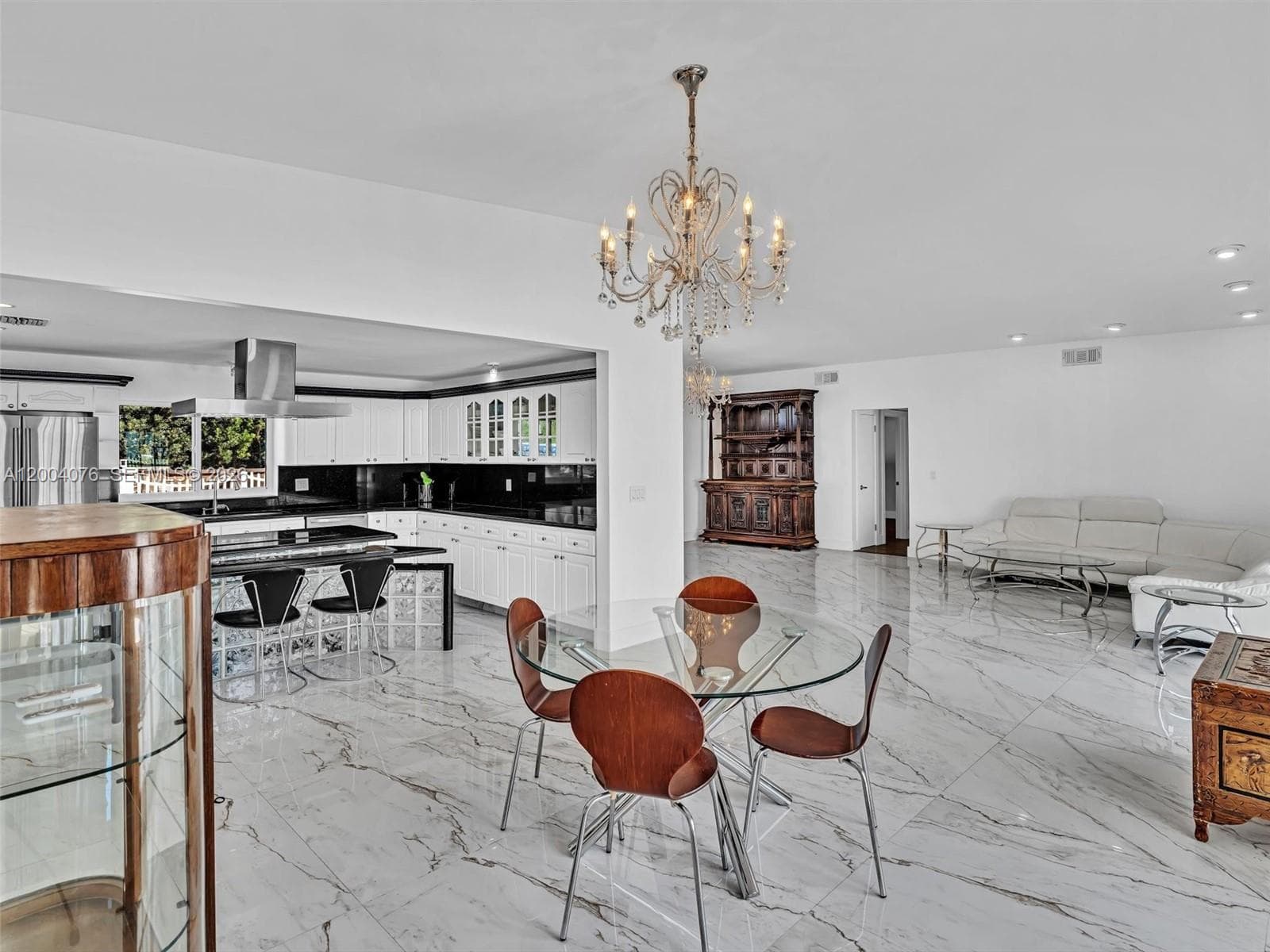 12904 Banyan Rd photo 19