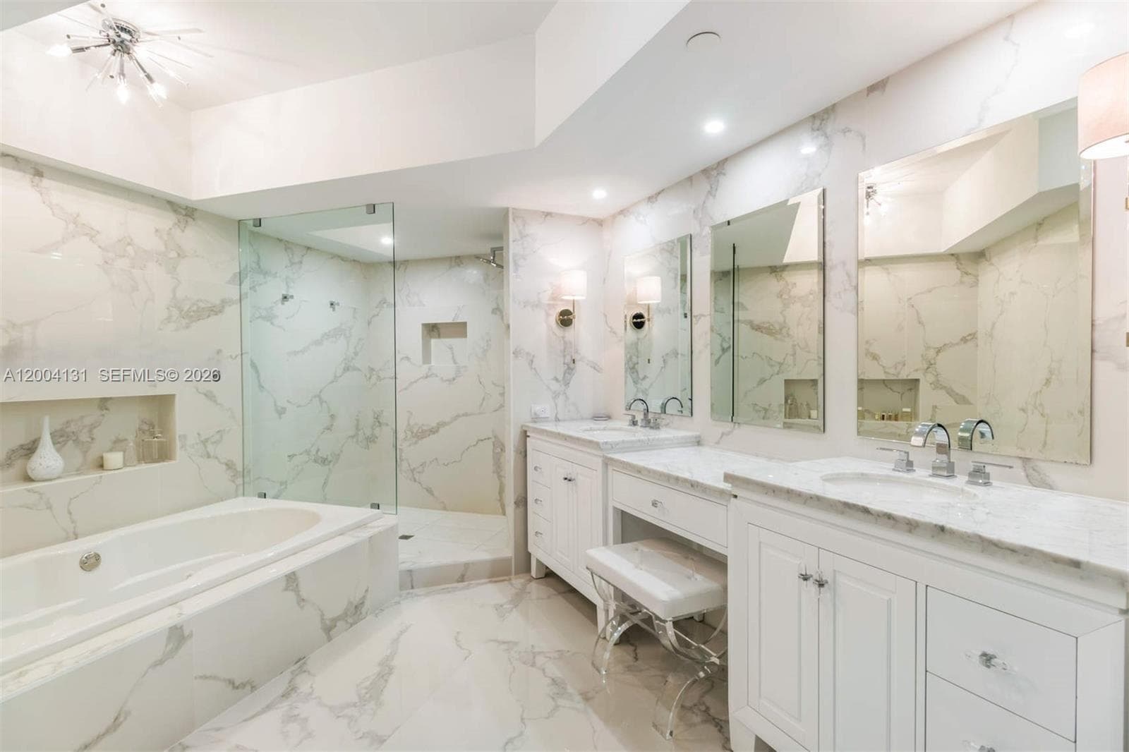 20191 Country Club Dr TH7 photo 5