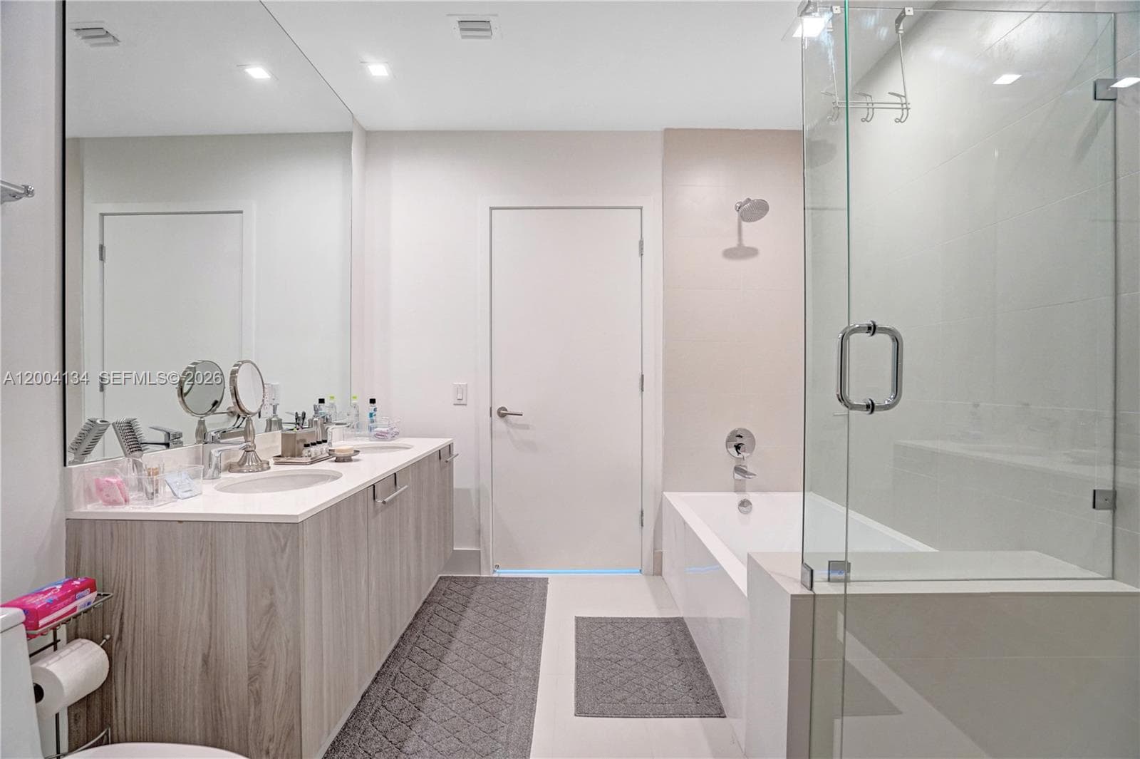 501 31st St PH4102 photo 16