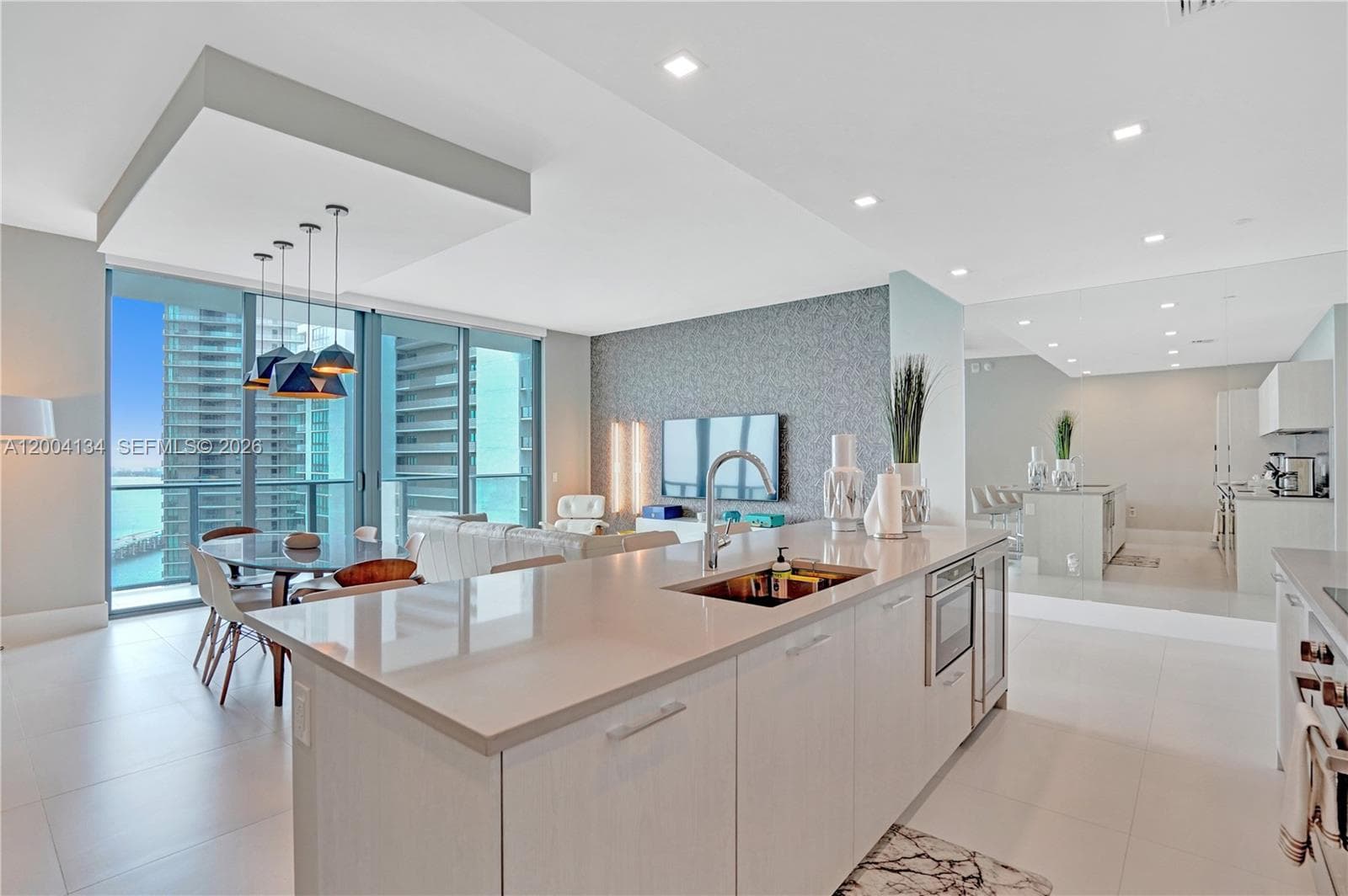 501 31st St PH4102 photo 5