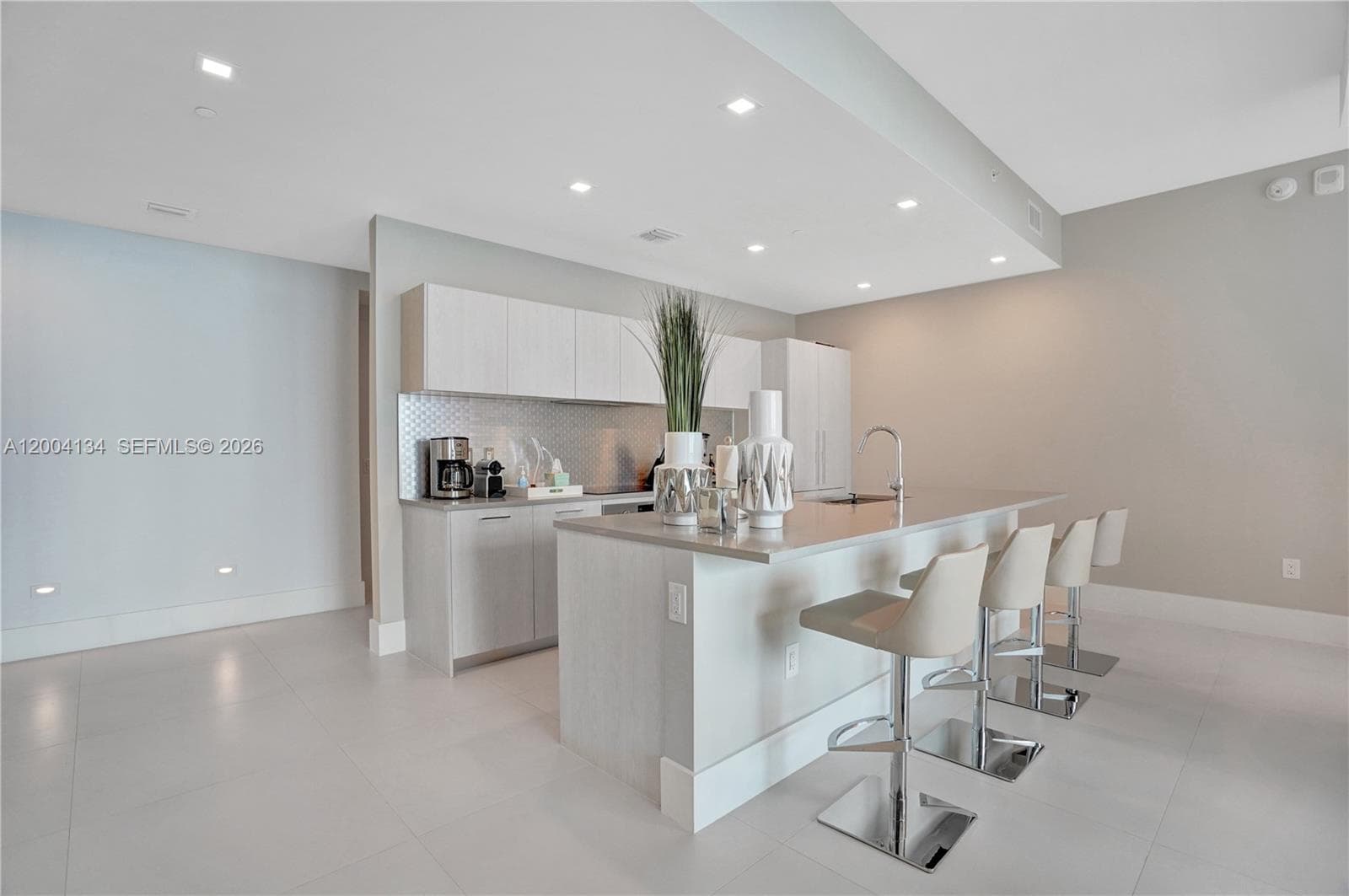 501 31st St PH4102 photo 9