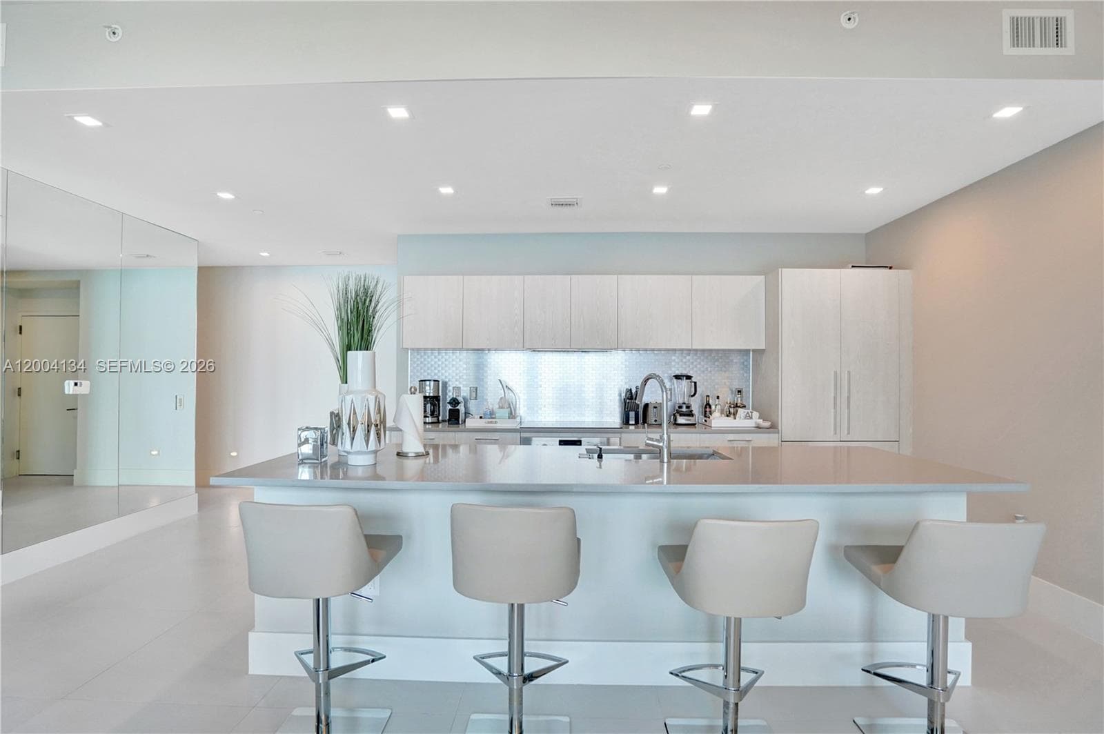 501 31st St PH4102 photo 11