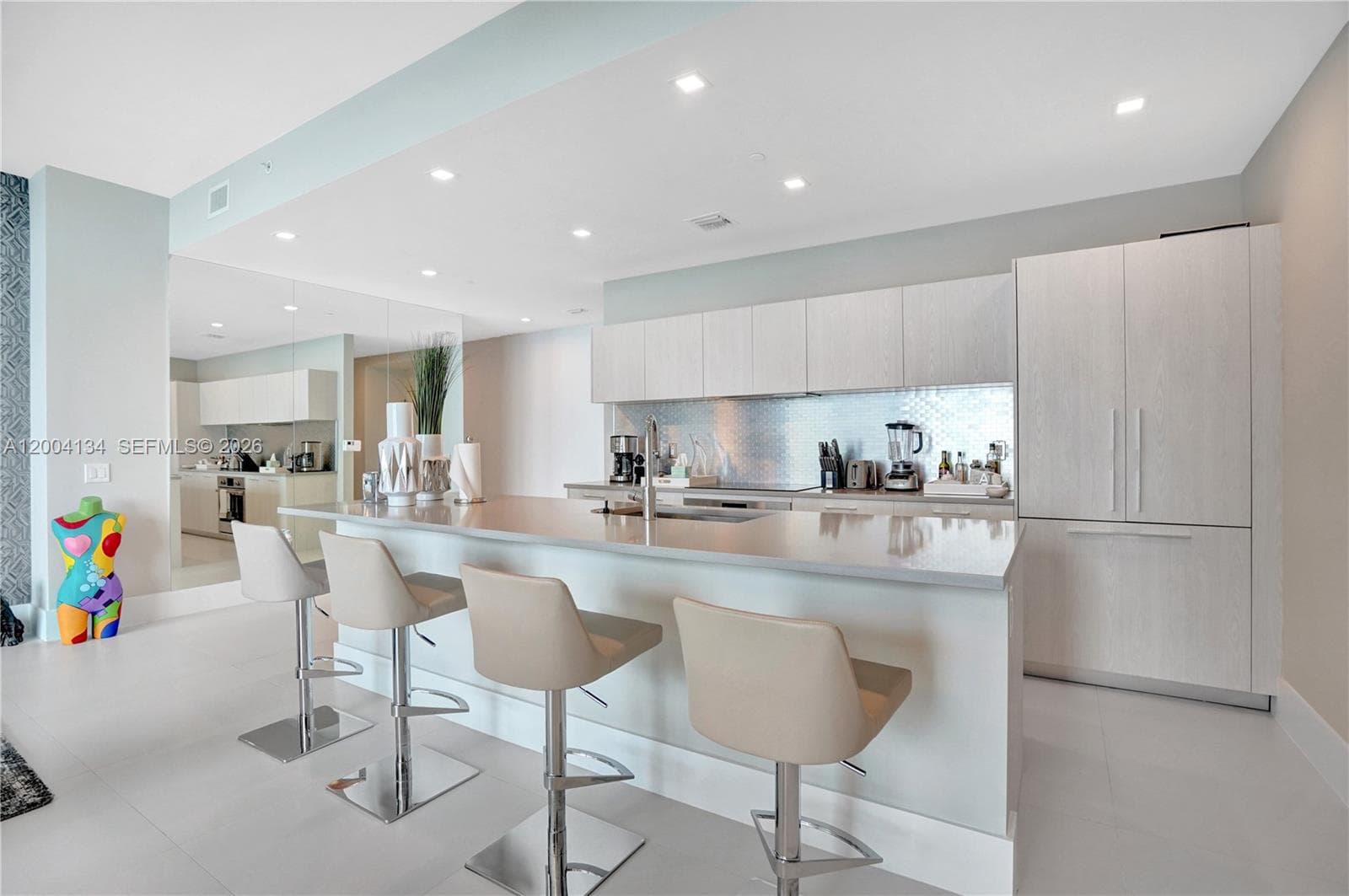 501 31st St PH4102 photo 8