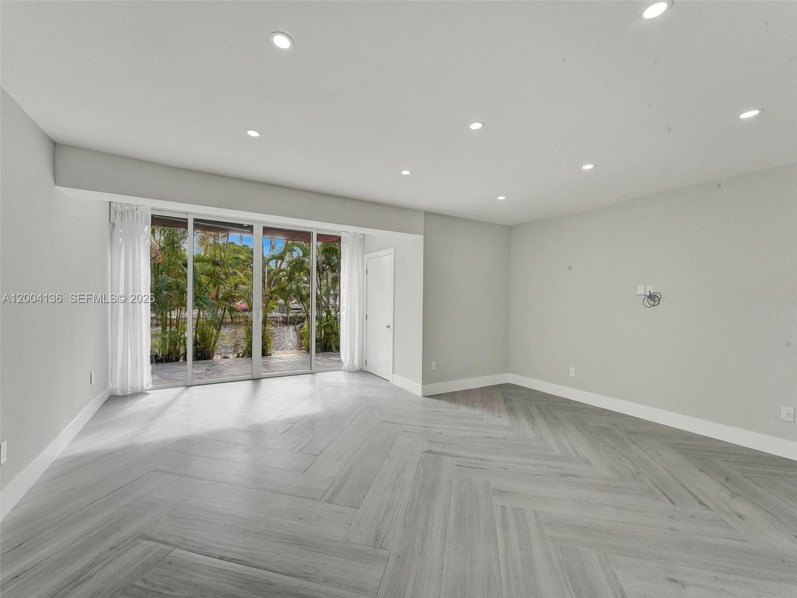 3744 167th St 43 photo 12