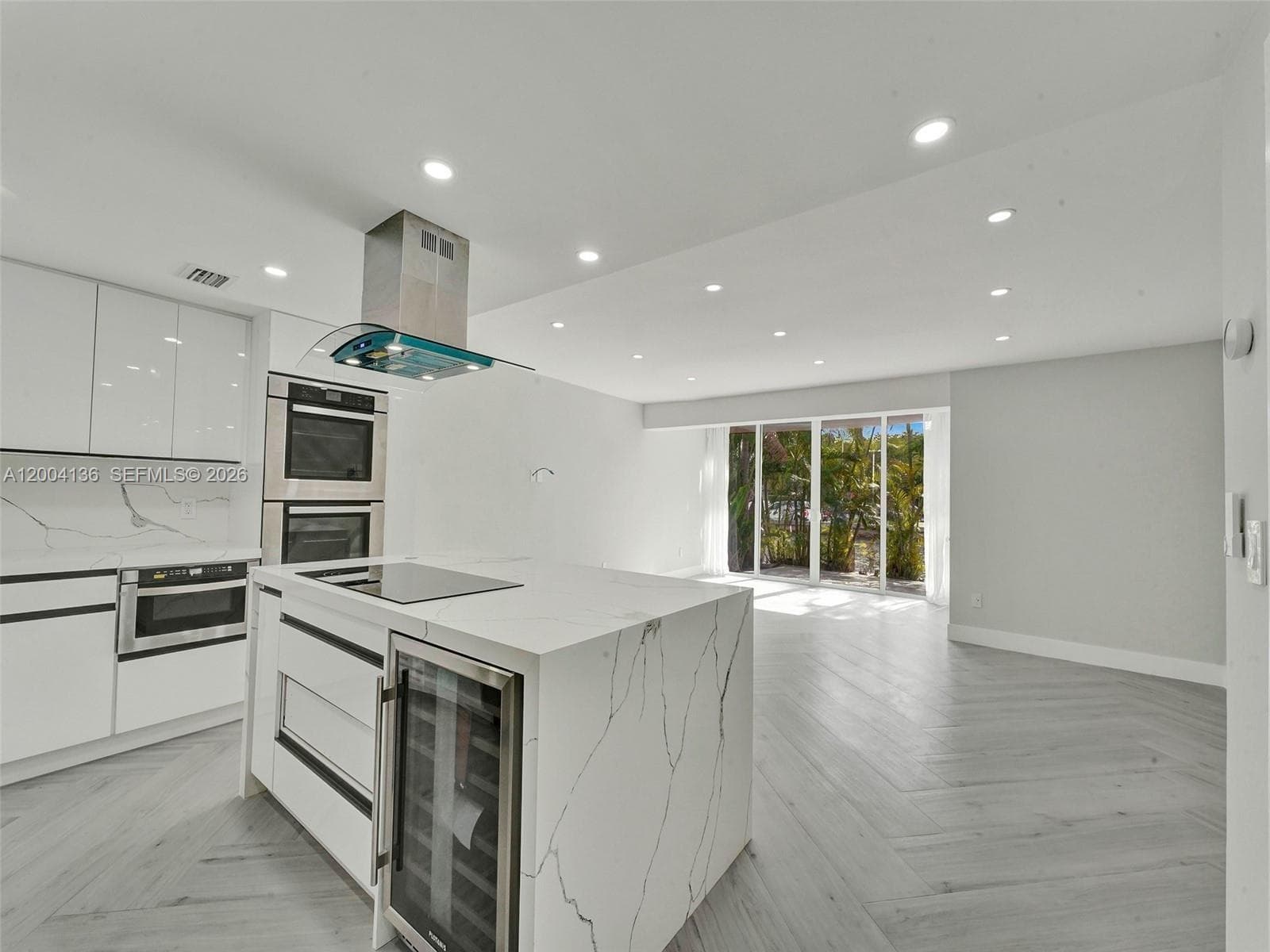 3744 167th St 43 photo 3