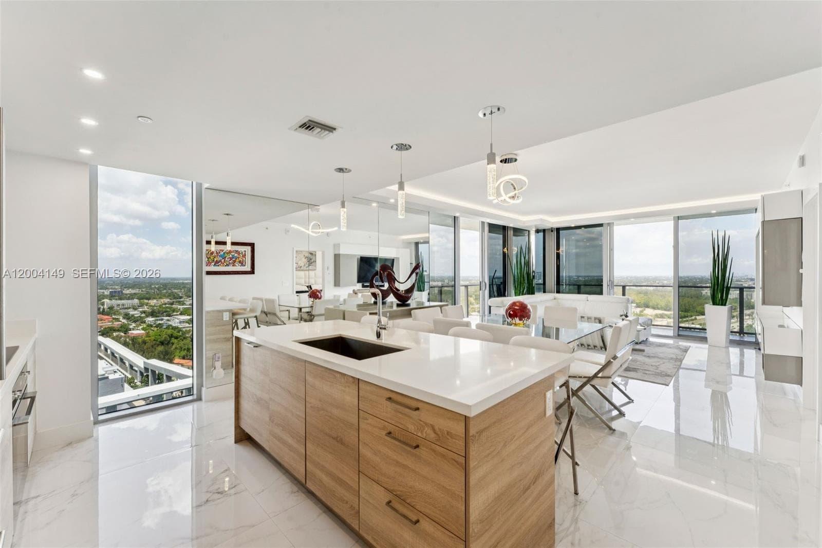 16385 Biscayne Blvd 3001 photo 6