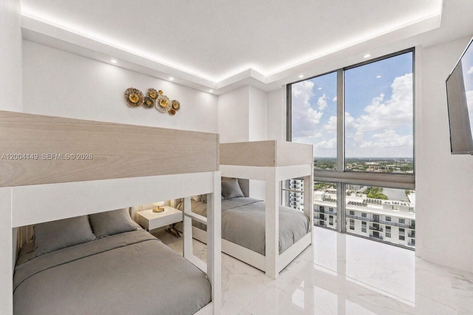 16385 Biscayne Blvd 3001 photo 17