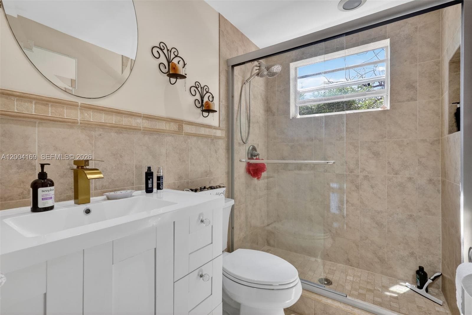 1820 Venice Park Dr 102 photo 15