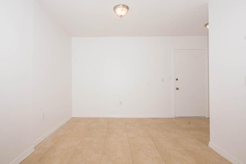 301 Croton Avenue 310 photo 7